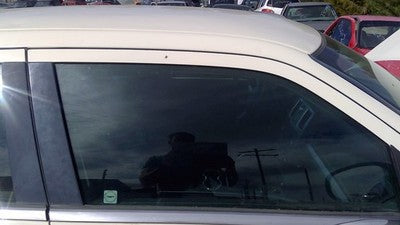 2005-2010 Chrysler 300 Passenger Right Front Side Window Door Glass Oem