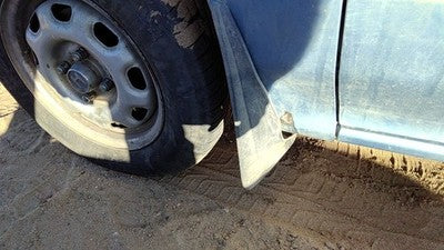 1989 Honda Civic Driver Left Front Mud Flap Rock Guard Oem