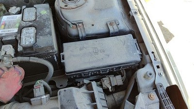 2010-2012 Ford Fusion Engine Fuse Box Power Distribution Panel Oem 2.5L