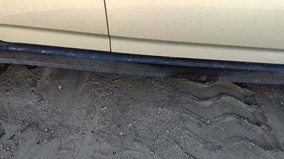 2004-2010 Bmw X3 Passenger Right Lower Rocker Panel Moulding Side Skirt Oem