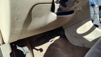 05-09 Lacrosse Lower Dash Under Column Knee Bolster Trim Panel Oem Neutral 52B