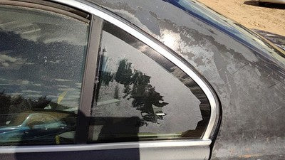 1997-2002 Bmw 540I Driver Left Rear Vent Window Back Door Glass With Frame Oem