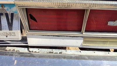 Chevy Caprice Passenger Right Tail Light Oem Brake Lamp Rear 5970194