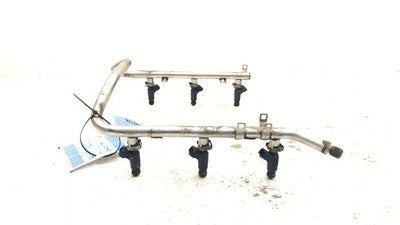 2001-2005 Mercedes C240 Complete Fuel Rail With Injectors Set Loaded Oem 2.6L