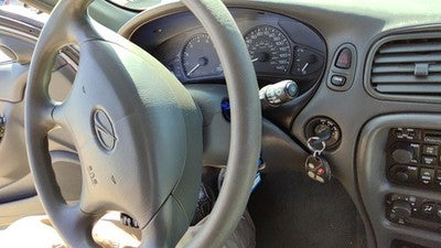 2000 Oldsmobile Intrigue Steering Column Assembly Oem 26087168