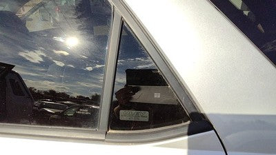 2001-2006 Acura Mdx Driver Left Rear Vent Window Back Door Glass With Frame Oem