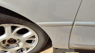 98-02 Oldsmobile Intrigue Driver Left Moulding From Fender Trim Strip Silver 17U