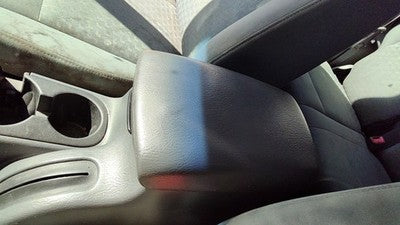 2005-2007 Jeep Liberty Center Console Lid Only Oem Arm Rest Fold Down Gray D5