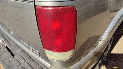 1996-2001 Olds Bravada Passenger Right Tail Light Brake Lamp Oem Rear 19179679