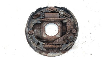 1975 Cutlass Supreme Driver Left Rear Brake Backing Plate Assembly 2 Door Coupe