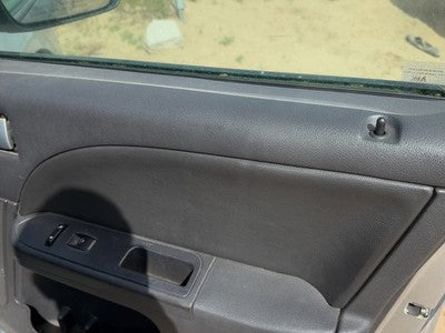 06-07 Fivehundred Passenger Right Front Door Trim Panel With Switches Black Hw