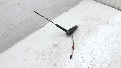 2012-2014 Chevy Sonic Radio Antenna Oem 13317581
