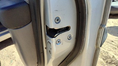 2000-2004 Subaru Legacy Passenger Right Front Door Latch With Rods/Cables Oem