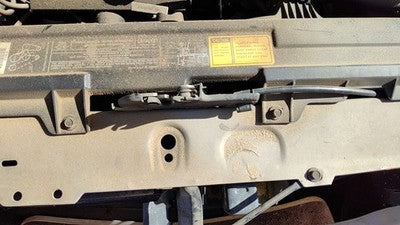 1990-1996 Buick Park Ave Ultra Hood Latch Assembly With Bracket Oem 25630888