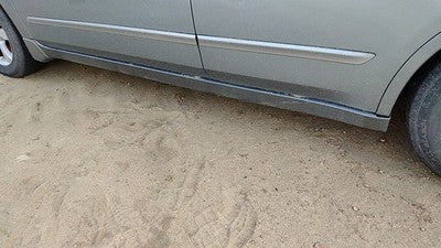 2007-2012 Nissan Altima Driver Left Lower Rocker Panel Moulding Side Skirt Oem