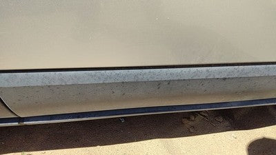 04-08 Chrysler Pacifica Passenger Right Lower Front Moulding From Door Oem Trim
