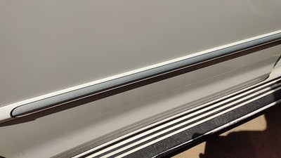 04 Sienna Passenger Right Rear Moulding From Door Oem Back Trim Strip White 071