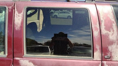 1995-2000 Gmc Yukon Driver Left Rear Side Window Door Glass Oem Back 15989987