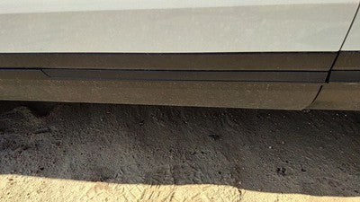 16 17 Explorer Police Interceptor Driver Left Front Moulding From Door Trim