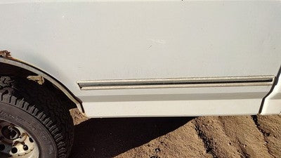 1995 Ford F150 Passenger Right Rear Moulding On Front Box Panel Oem