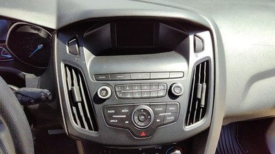 2015-2018 Ford Focus Stock Radio Oem Factory Stereo Cd Player F1Ez18C858Kd