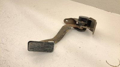2002 Chevy Silverado 2500 Gas Pedal Accelerator Assembly Throttle Oem