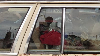 79-85 Mercedes 300Td Passenger Right Rear Vent Window Back Door Glass With Frame