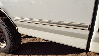 1995 Ford F150 Passenger Right Rear Moulding On Front Box Panel Oem