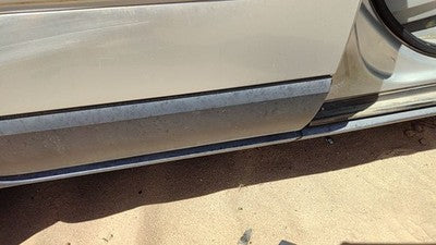 04-08 Chrysler Pacifica Passenger Right Lower Rear Moulding From Door Oem Back