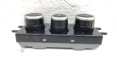 2005-2009 Hyundai Tucson Temperature Control Module In Dash Heater Ac Head Unit