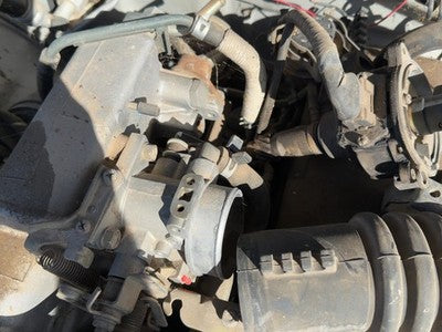 1991-1992 Isuzu Pup Complete Fuel Rail With Injectors Set Loaded Oem 2.6L