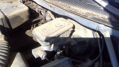 1991-1992 Chevy Caprice Power Brake Booster With Master Cylinder Pair Set Oem