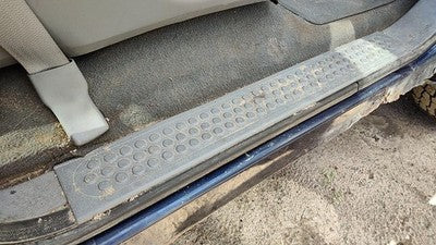 2003 F350 Powerstroke Passenger Right Lower Sill Step Kick Trim Panel Oem Gray