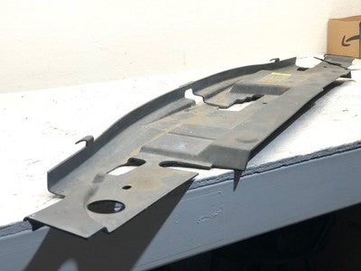 06-11 Grand Marquis Top Plastic Cover Above Radiator Support Sight Shield 4.6l