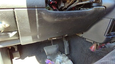 2004 05 Dodge Ram 1500 Lower Dash Under Column Knee Bolster Trim Panel Oem Black