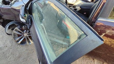 2014-2015 Kia Sorento Driver Left Front Side Window Door Glass Oem 824112P011