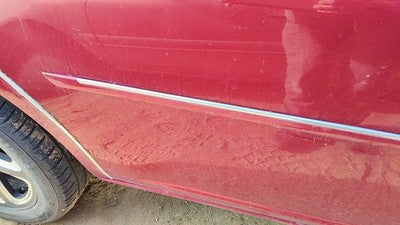 06-07 Lucerne Passenger Right Rear Moulding From Door Back Trim Crimson 86U