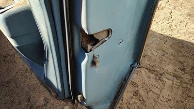 75 Cutlass Supreme Passenger Right Front Door Latch Wth Rods/Cables 2 Door Coupe