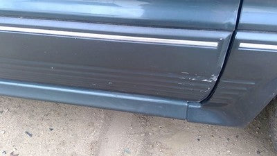 1991 Mitsubishi Galant Vr-4 Passenger Right Front Moulding From Door Trim Green