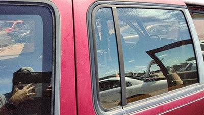 91-97 Ford Explorer Passenger Right Rear Vent Window Back Door Glass With Frame