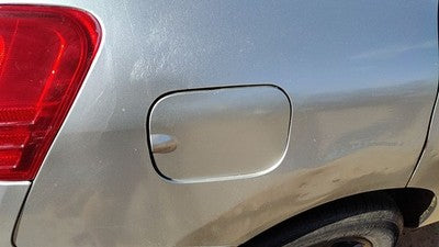 2008-2015 Nissan Rogue Fuel Tank Door With Hinge Gas Lid Oem Filler Silver K23