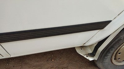 1995 Gmc Van 3500 Passenger Right Front Moulding From Door Oem Trim Strip