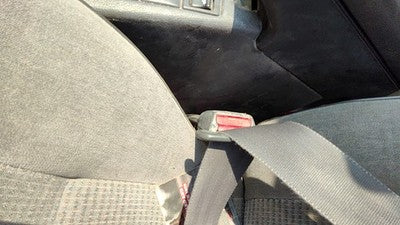 1995 Nissan Pathfinder Driver Left Front Seat Belt Buckle Receiver Oem Gray