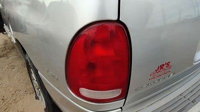 1996-2000 Chrysler Town & Country Driver Left Tail Light Brake Lamp Oem Rear