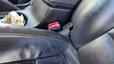 2011-2013 Chevy Cruze Driver Left Front Seat Belt Buckle Receiver Oem Black Afo
