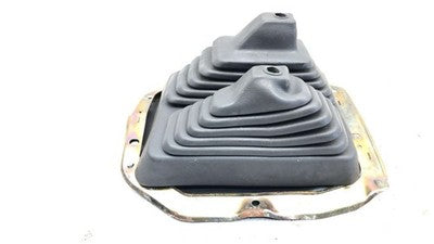 1996 Nissan Pickup Hardbody Shifter Boot Assembly Oem 4X4 Mt