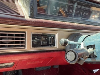 1986-1988 Olds 88 Passenger Dash Trim Bezel With Heater Ac Vents Oem Red
