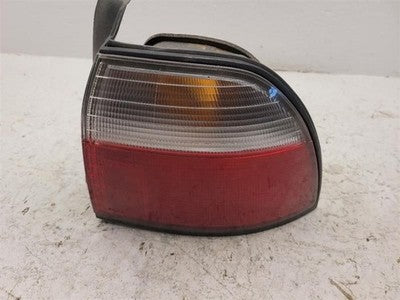 96-97 Honda Accord Passenger Tail Light Brake Lamp Coupe Quarter Panel Mounted
