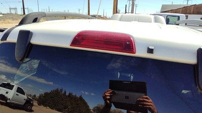 2005 Jeep Liberty Third Brake Light Middle Lamp Oem