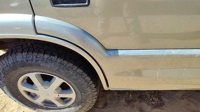 98-01 Bravada Passenger Right Rear Moulding From Door Back Trim Strip Pewter 11U